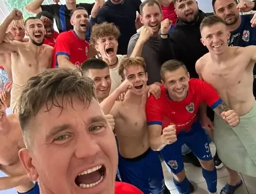 Szubinianka wygrywa w Brzozie 6:0. Dublet Bednarka i Chwiłki