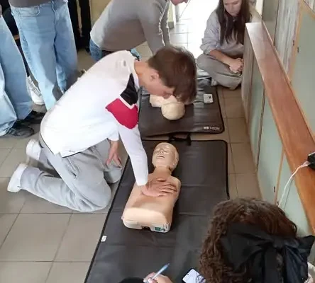 Mistrzostwa RKO w szkole. Uczniowie rywalizowali o tytuł mistrza pierwszej pomocy
