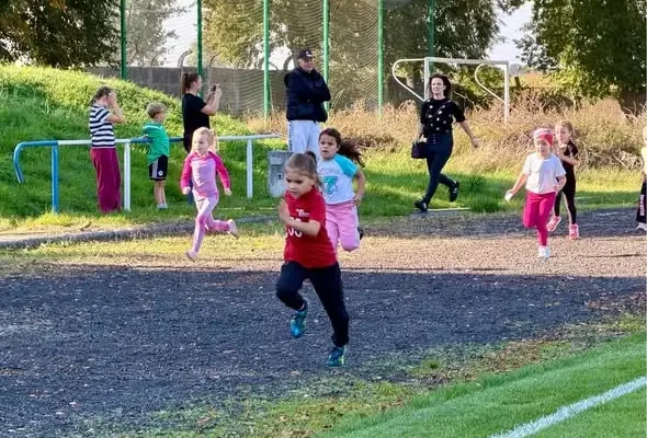 XXI Jesienne Biegi Feniksa w Mroczy – sportowa rywalizacja i wspólna zabawa