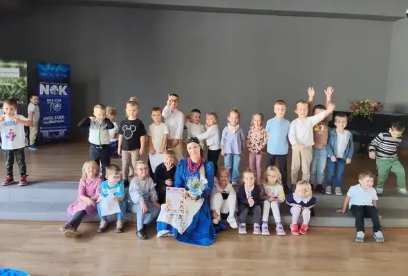Przedszkolaki z Nakła poznawały kulturę ludową w warsztatach