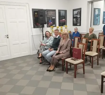 Spotkanie z Michałem Poczobuttem i jego „120 stronami światła” w Kcyni