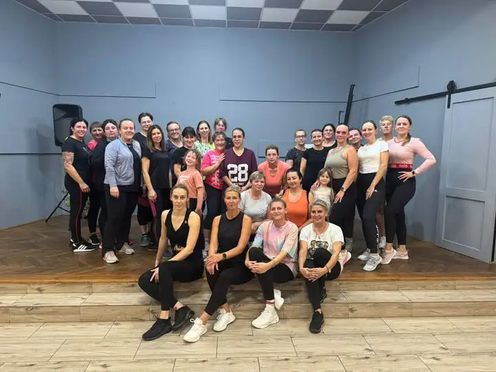 Fitness w Wiejskim Domu Kultury w Ślesinie – pierwsze zajęcia za nami