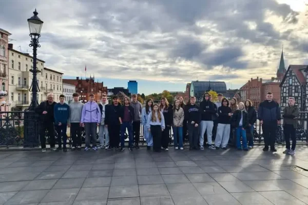 Klasa 3f z Nakła nad Notecią na wycieczce w Bydgoszczy – escape room i kino
