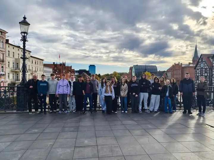 Klasa 3f z Nakła nad Notecią na wycieczce w Bydgoszczy – escape room i kino