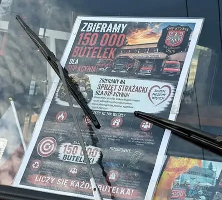 Mieszkańcy Kcyni wspierają strażaków – zbiórka butelek trwa