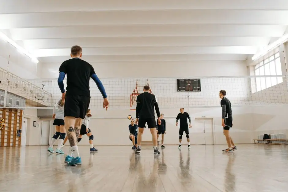 Siatkówka w Mroczy startuje – nowa inicjatywa dla młodzieży